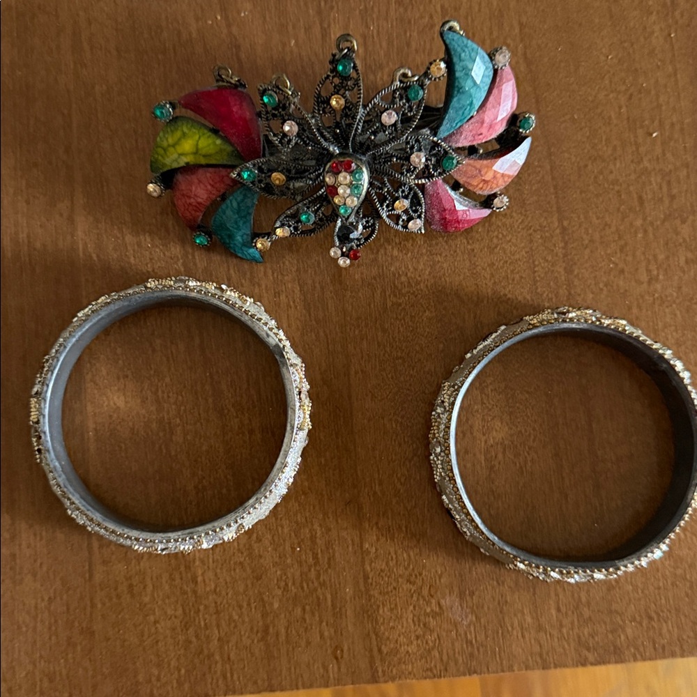 Earrings necklaces 2 bangles hair accessories and watch Michael kors